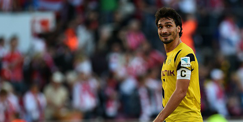 United Desak Dortmund Buka Nego Hummels