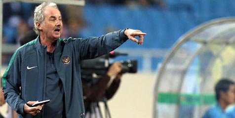 Riedl Optimis Indonesia Kalahkan Filipina