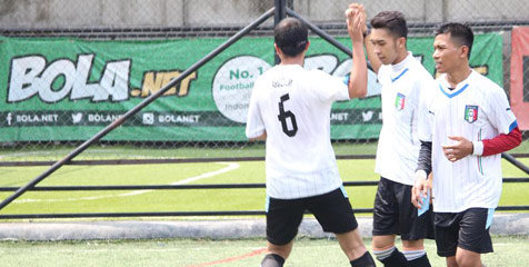 Bola League 1 Pekan ke-8, Seru di Papan Atas Bola League 1 Pekan ke-8, Seru di Papan Atas