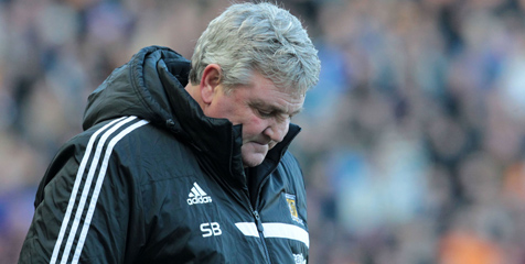 Bruce: MU Sempurna, Hull Bikin Blunder