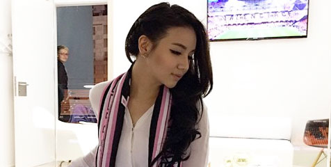 Kim Lim, Gadis Seksi nan Jelita Putri Bos Valencia