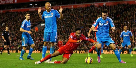 Rodgers: Sterling Tidak Diving