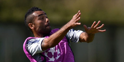 Warnock Tegaskan Palace Tak Mungkin Dapatkan Ashley Cole