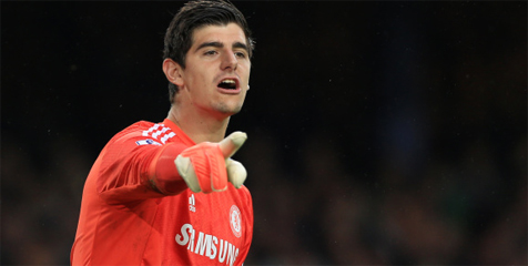 Mourinho Pertimbangkan Courtois Kontra Stoke