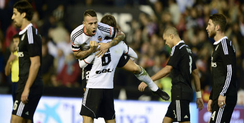 Tumbangkan Madrid, Otamendi Puji Perjuangan Valencia