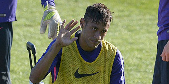 Neymar Tunjukkan Sihirnya di Sesi Latihan Terbuka Barca