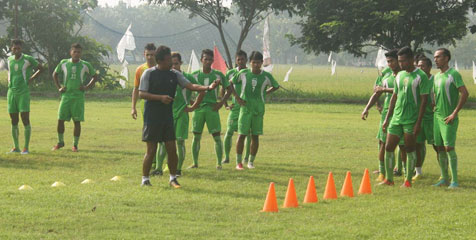 Persebaya Kewalahan Hadapi Tim Pra-PON Jatim