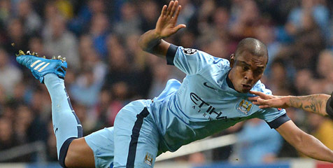 Fernandinho Tak Ingin Melihat City Terpeleset