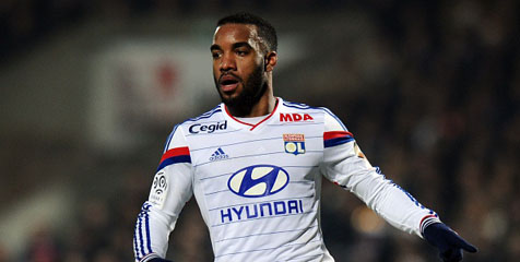 Buru Striker Baru, City Siap Angkut Lacazette