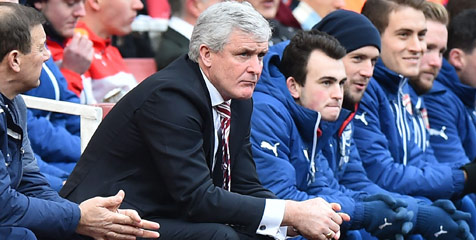 Kalah Telak, Mark Hughes Akui Kekuatan Arsenal