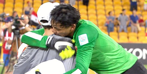 Kiper Timnas Tiongkok Tepis Penalti Berkat Bantuan Ballboy