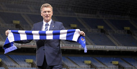 Moyes Berburu Striker