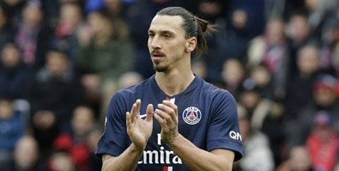 Ronaldo: Striker Terbaik Saat Ini? Ibrahimovic