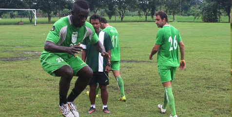 Uji Coba Perdana, Persebaya Turunkan Lapis Kedua