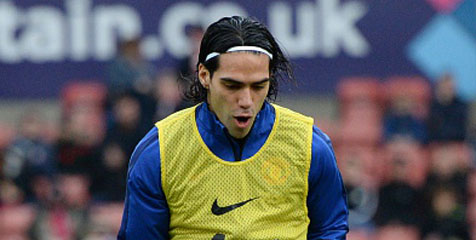 Cole Yakin Falcao Layak Warisi Nomor 9 MU