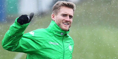 Schurrle Ungkapkan Ia Ingin Bertahan di Chelsea