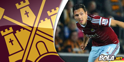 Downing: West Ham Jelas Lebih Baik Dari MU