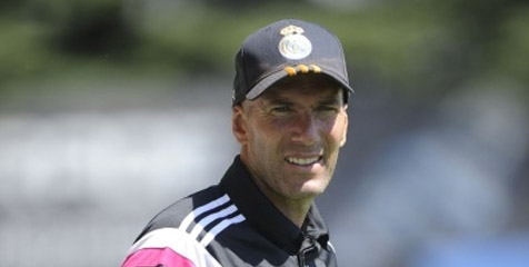 Michel: Zidane Sedang Dipersiapkan Menjadi Pelatih Madrid