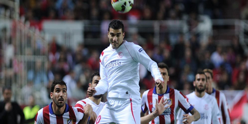 Review: Hujan Kartu, Atleti Imbangi Sevilla