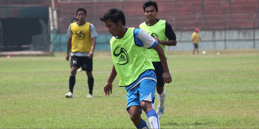 Persebaya Urung Depak Putra Legenda Mereka Sendiri