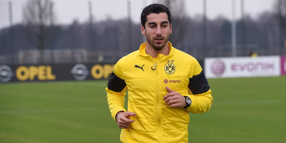 Henrikh Mkhitaryan Akan Bertahan di Dortmund