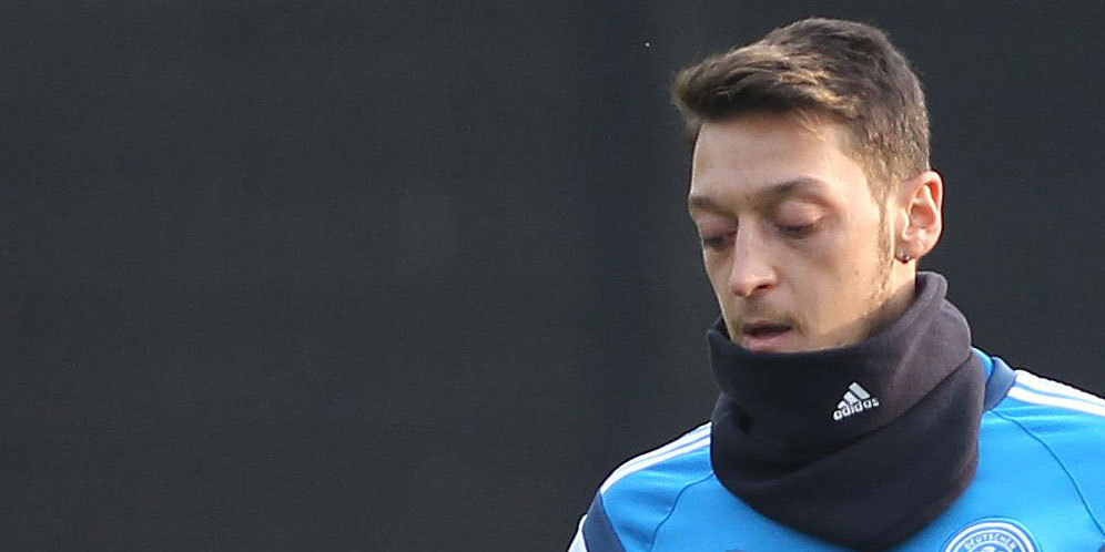 Tak Nyanyikan Lagu Kebangsaan, Ozil Ngotot 100 Persen Jerman