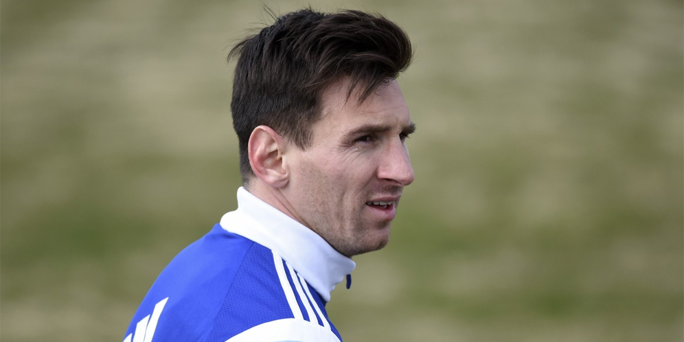 Messi Disambut 'Messimobile' di New Jersey 