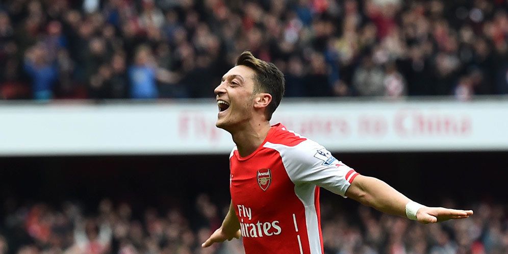 Ozil Pertegas Status Arsenal Sebagai Jagoan Set Piece