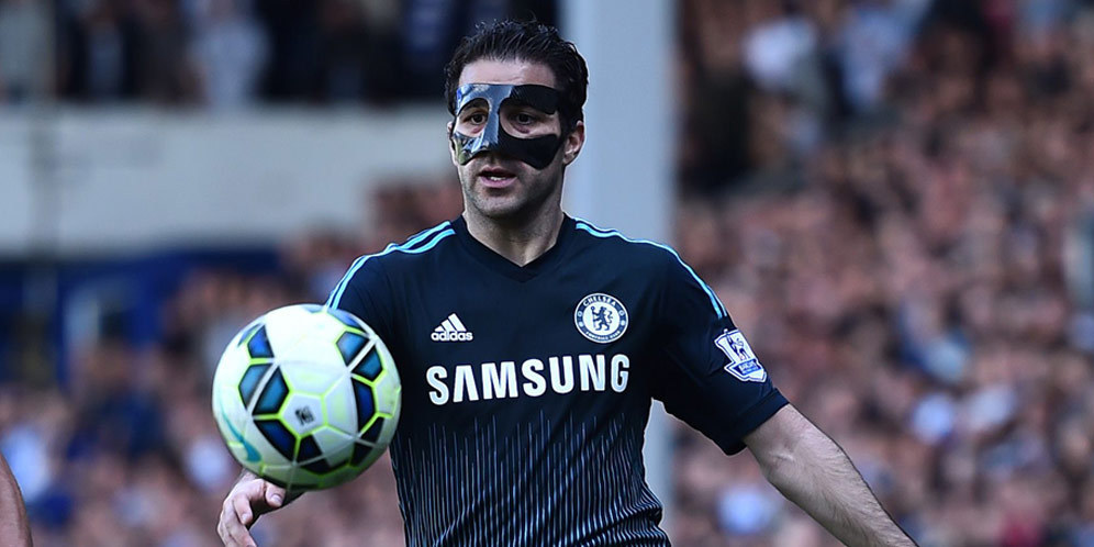 Cesc Fabregas Akui Chelsea Kesulitan Bermain di Loftus Road