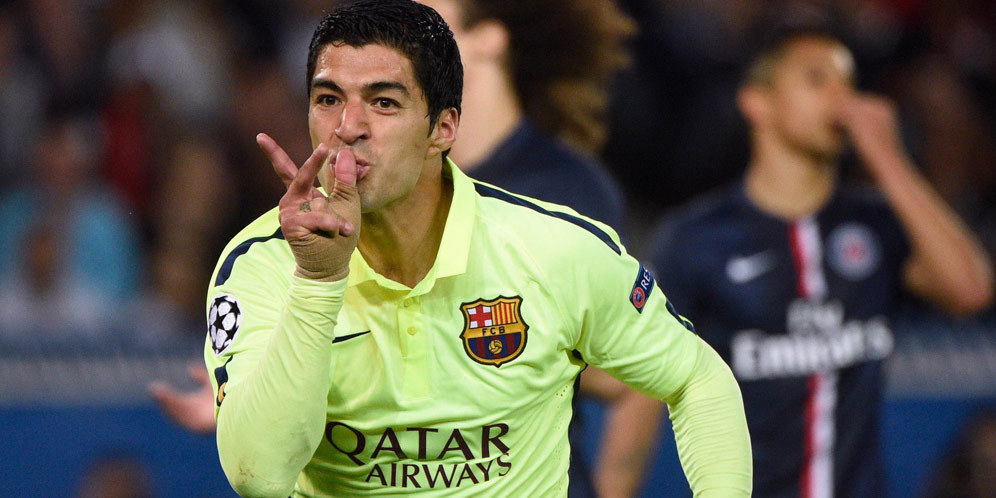 Brace Bersejarah Luis Suarez