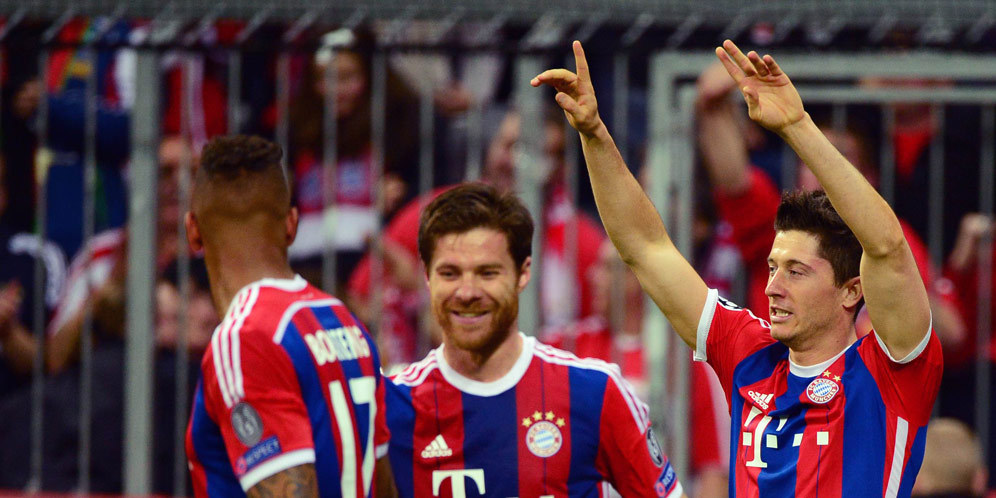 Lima Gol Babak Pertama, Bayern Super Spesial