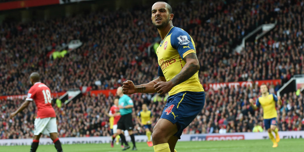 Walcott Klaim Gol ke Gawang MU