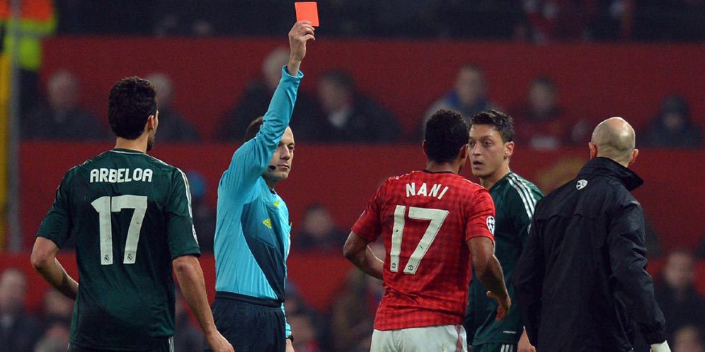 Cuneyt Cakir Pimpin Final Liga Champions