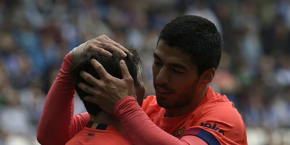 Suarez Bantu Messi Asuh Sang Anak 