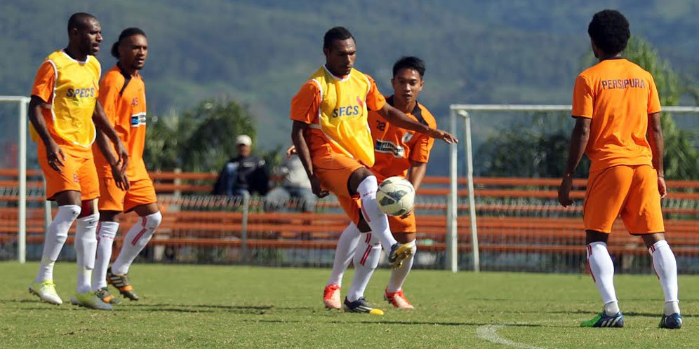 Petinggi Persipura Ungkap Alasan Geram Kepada Menpora