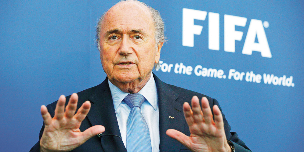 Maradona Labeli Blatter Sebagai Seorang Maling