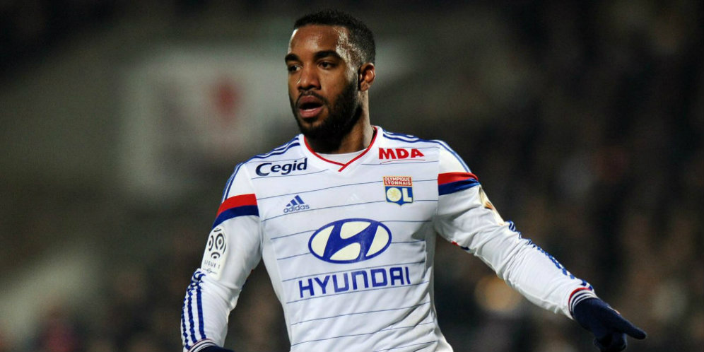 Leboeuf Sarankan PSG Beli Lacazette Ketimbang Di Maria