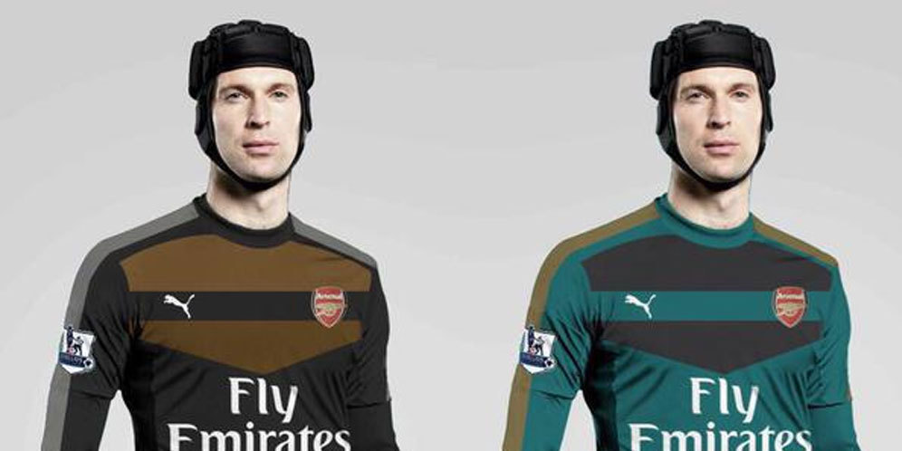 Petr Cech Dalam Balutan Jersey Kiper Arsenal