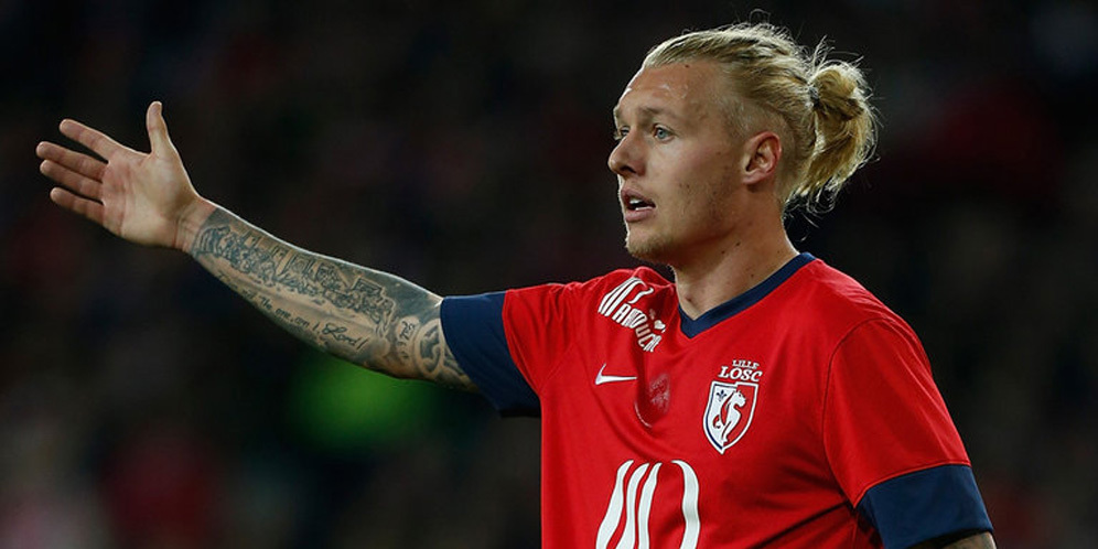 Ingin Juara, Kjaer: Saya Pilih Fenerbahce daripada Liverpool