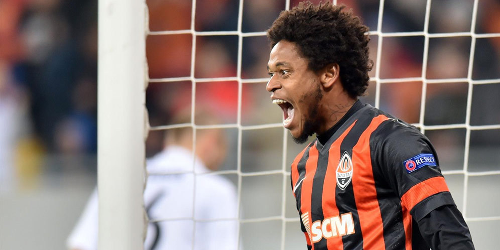 Alternatif Ibrahimovic, Milan Lirik Luiz Adriano