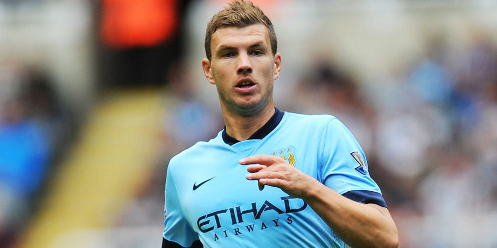 Dikejar Roma, Manchester City Bandrol Dzeko 20 Juta