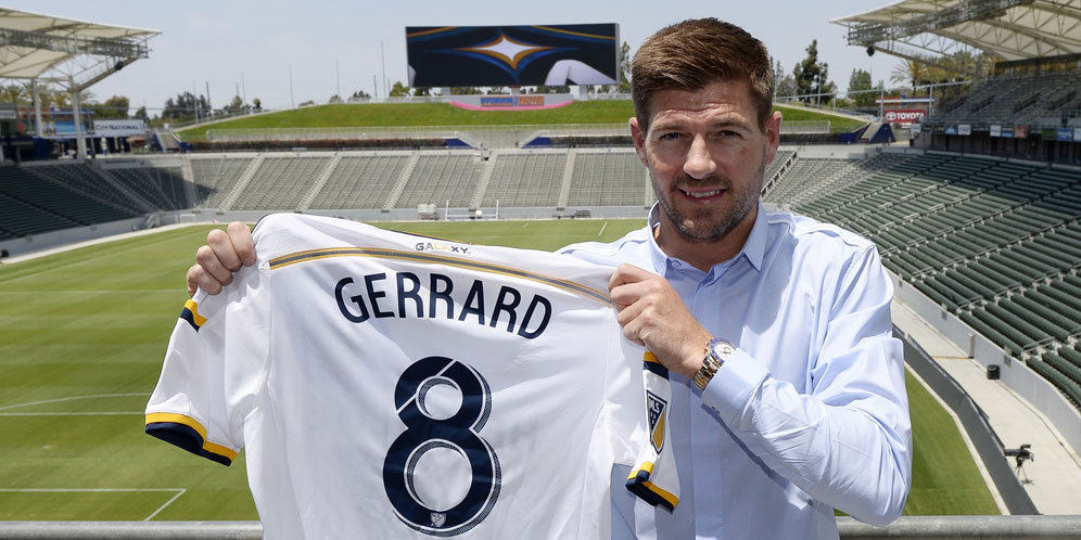 Adaptasi di Amerika, Gerrard Panggil Personil One Direction