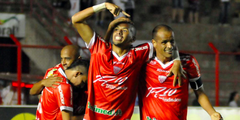 Usai Comeback, Rivaldo dan Anaknya Jadi Pahlawan Mogi Mirim
