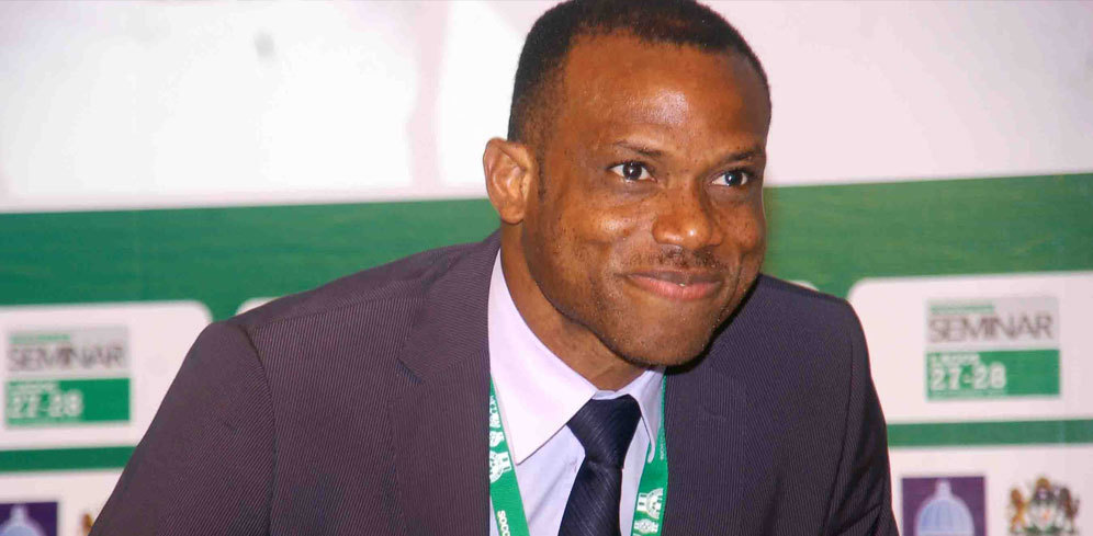 Nigeria Tunjuk Sunday Oliseh Sebagai Pelatih