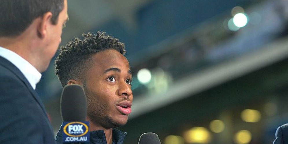 Sterling Menyayangkan Perlakuan Fans Liverpool Terhadapnya