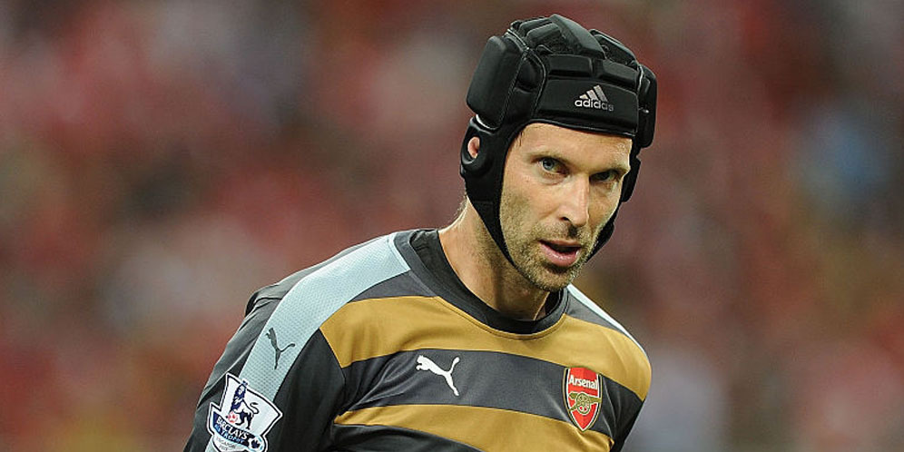 Wenger Tak Terkejut Chelsea Lepas Cech ke Arsenal