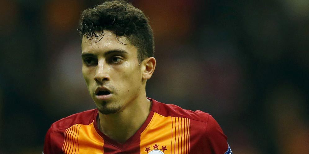 Chelsea Berhasrat Gaet Alex Telles dari Galatasaray