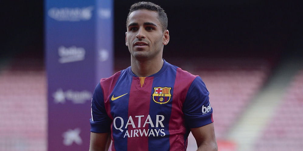 Cedera, Douglas Absen Bela Barcelona Dua Bulan