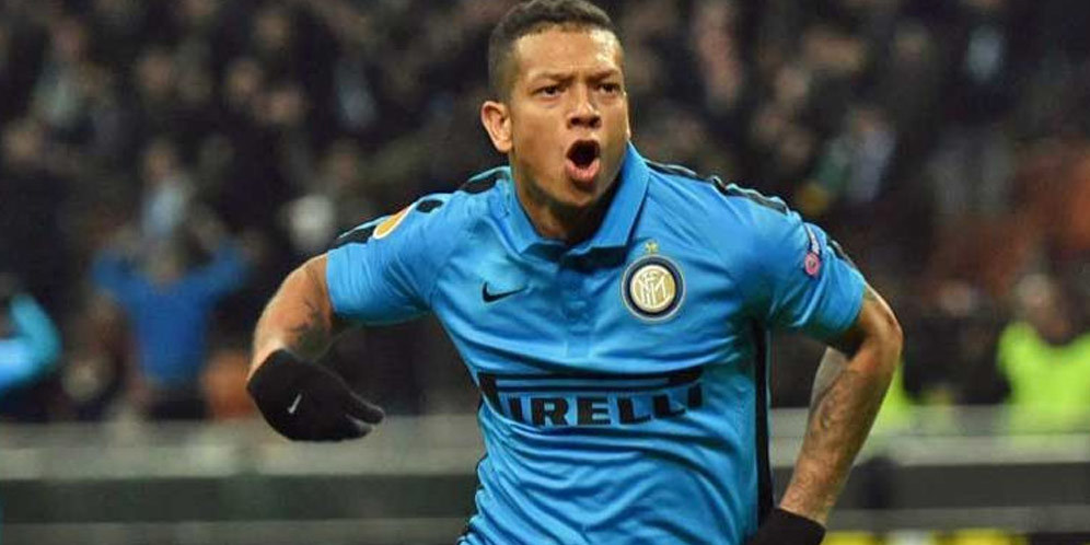 Guarin Sebut Duo Milan Sedang Membangun Tim Hebat