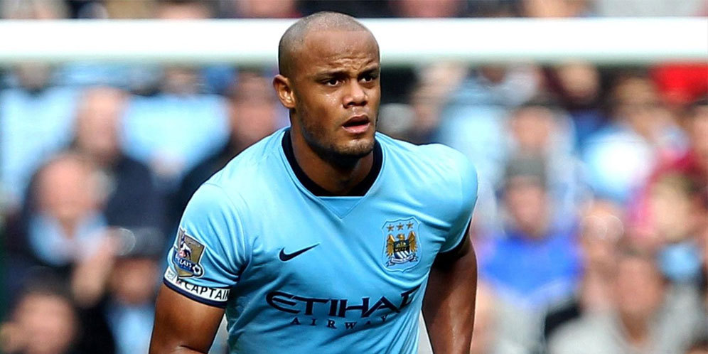 Kompany: City Harus Konsisten Jika Ingin Kalahkan Chelsea